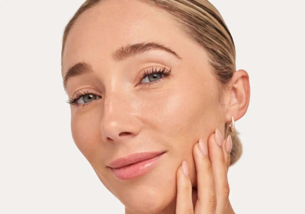 Recovery balm calms redness and soothes post-procedure skin