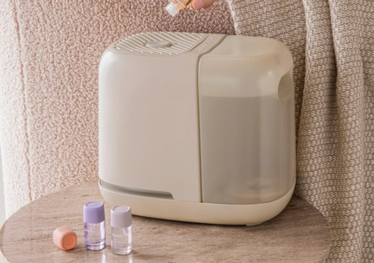 Canopy Humidifier 2.0 mold-inhibiting UV technology and filtered air
