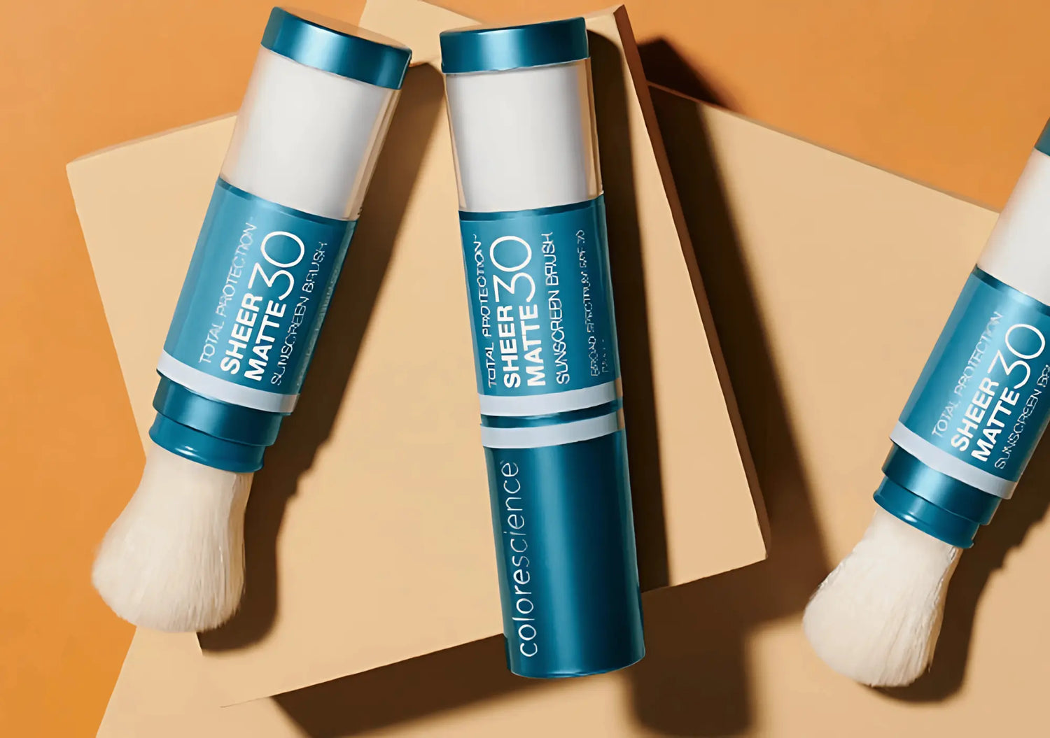 Colorescience Sunforgettable® Sheer Matte SPF 30 – Portable, Mess-Free Brush-On Sunscreen for Easy Reapplication Anytime, Anywhere Without Disrupting Makeup