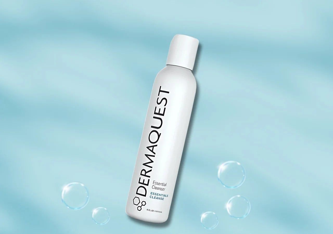 Antioxidant-rich daily cleanser with grape seed extract and grapefruit oil for radiant skin.