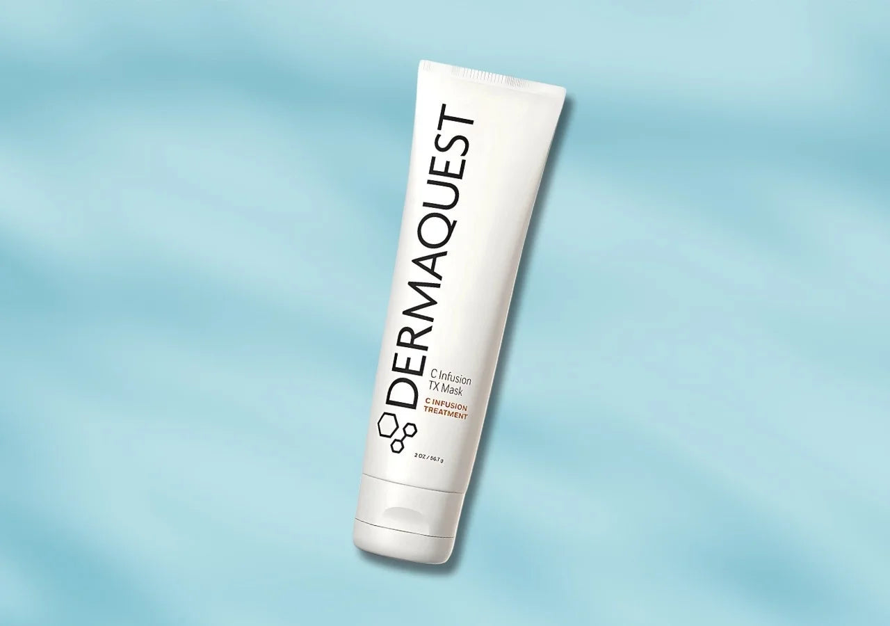 Antioxidant mask with Green Tea & Tomato Extract to protect against pollution and free radicals.