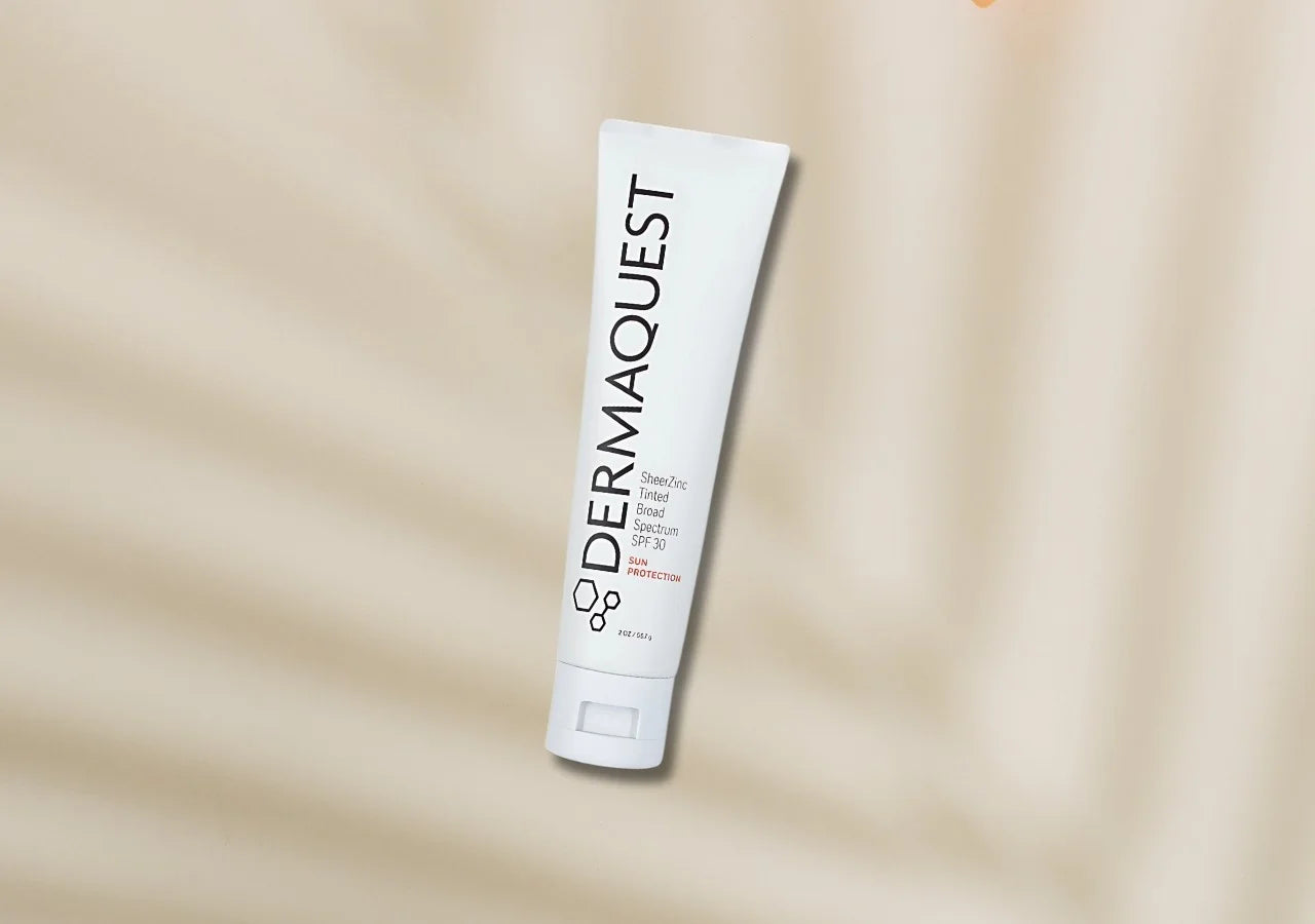 Hydrating SPF with Vitamin E and Date Fruit Extract for skin barrier support