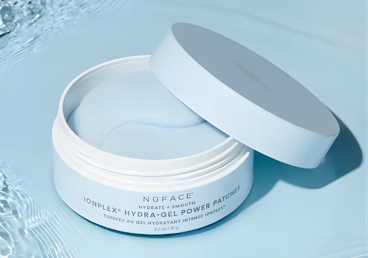 Firming eye mask that smooths fine lines and tightens under eye skin