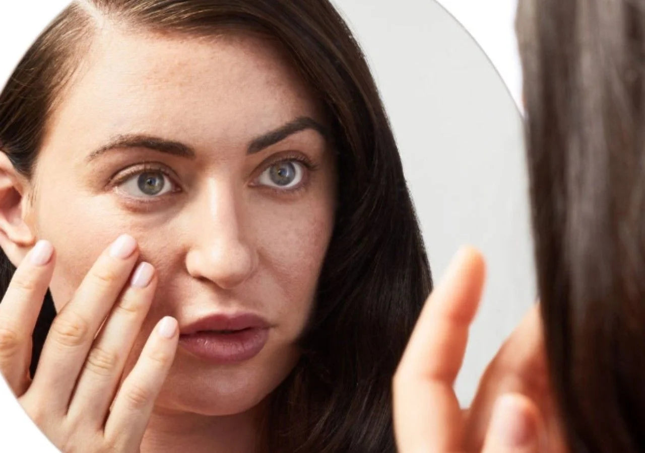 Dermaquest 3D HydraFirm Serum restores skin firmness and elasticity with Peptides and Plant Stem Cells.