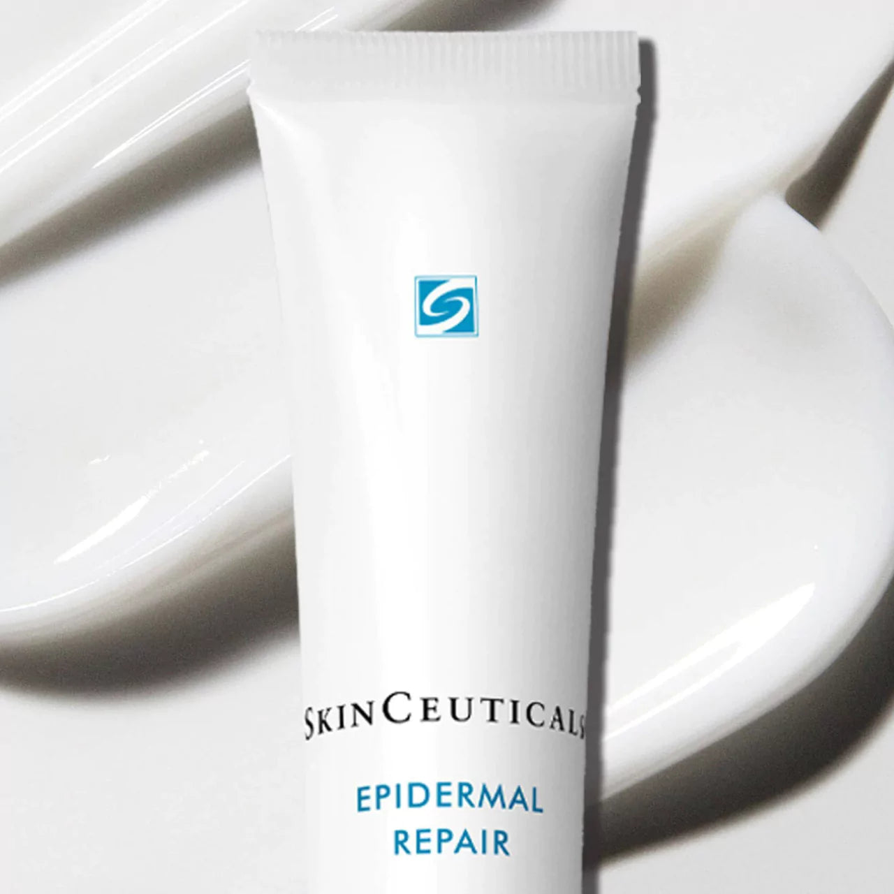 SkinCeuticals Epidermal Repair provides breathable hydration without heaviness, leaving skin soft and smooth.