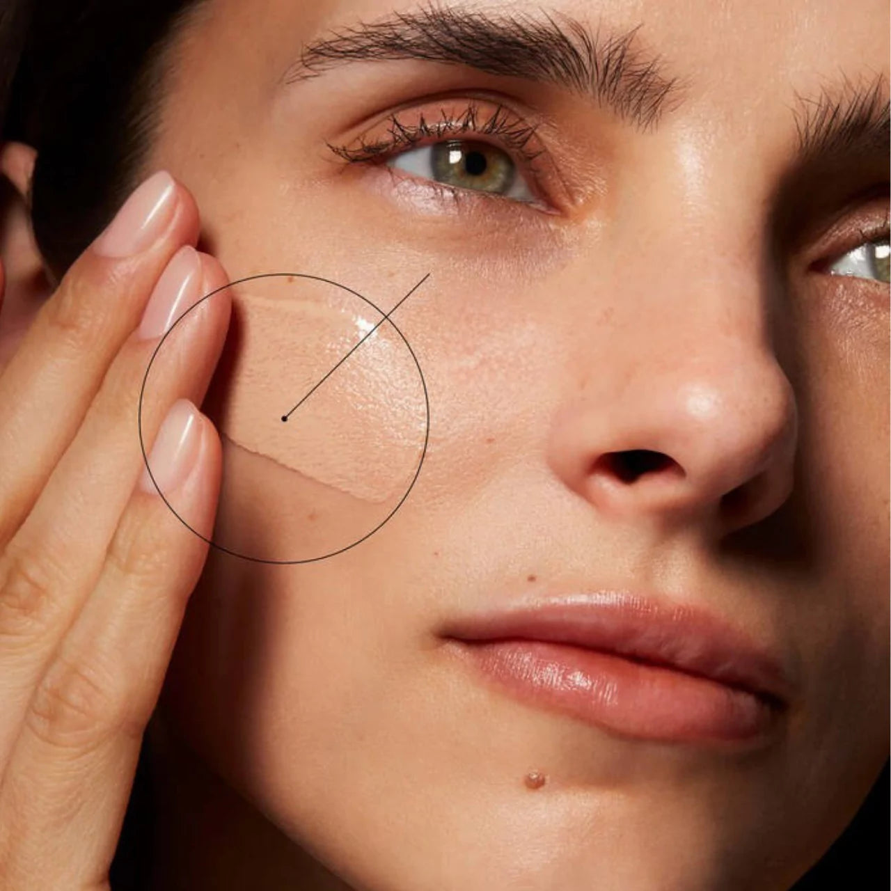 SkinCeuticals Physical Fusion UV Defense SPF 50 provides broad-spectrum UVA/UVB protection with 100% mineral filters for daily sun defense.