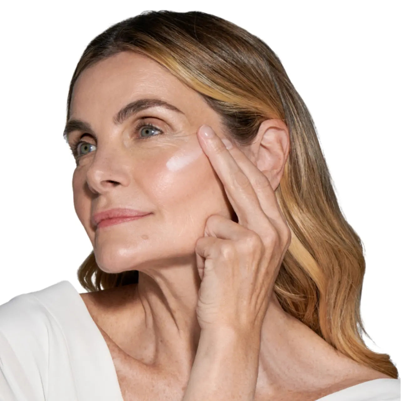 Advanced anti-aging care with Vivier® program, featuring retinol, peptides, and vitamin C to smooth fine lines and improve skin texture.