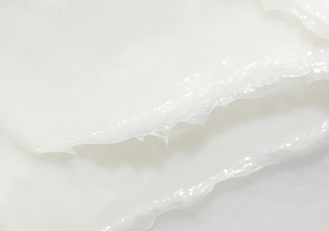 Lactic Acid & Vitamin C in Vivier Brightening Cream improve skin texture
