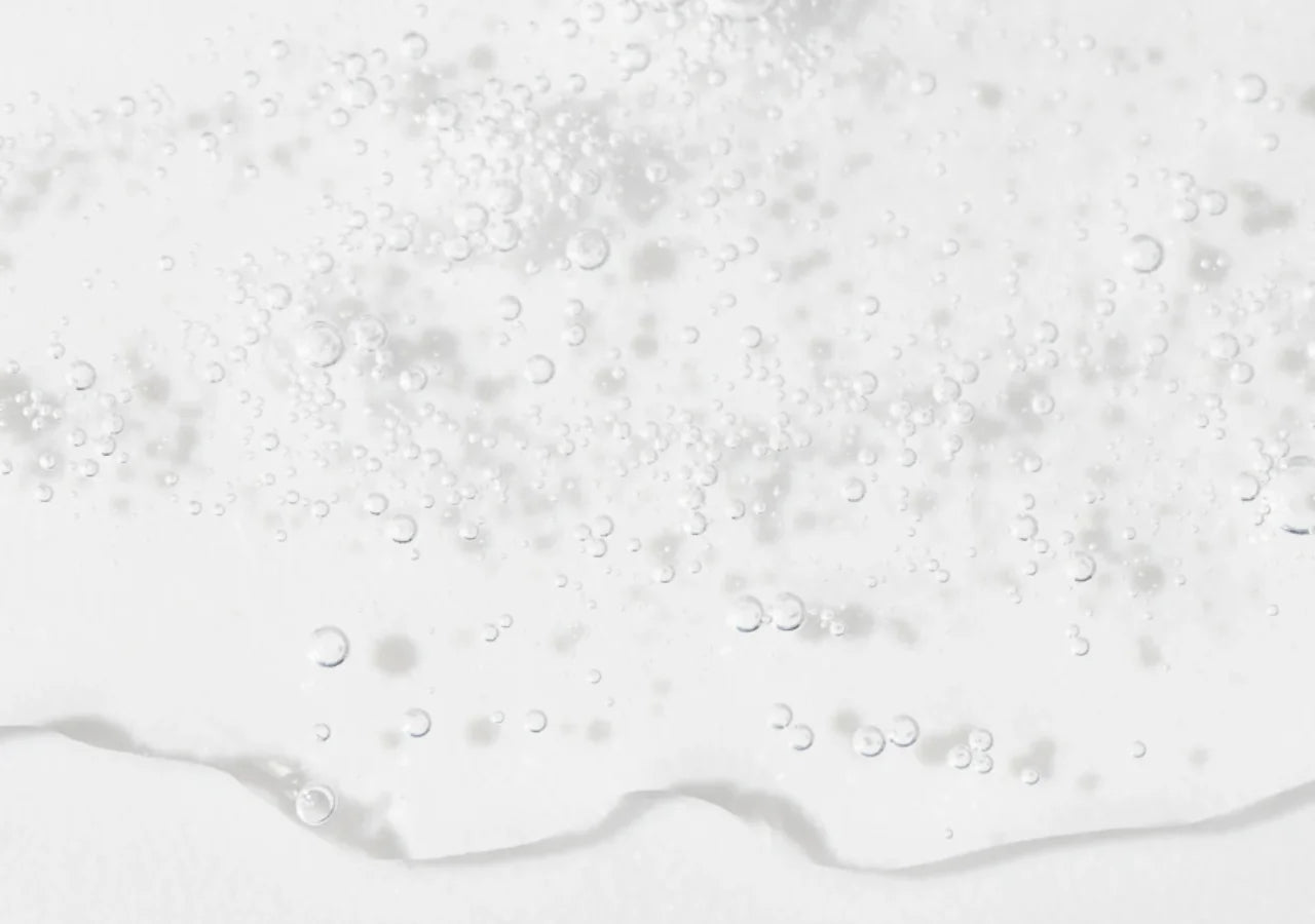 Vitamin C toner that rebalances pH & enhances skincare absorption