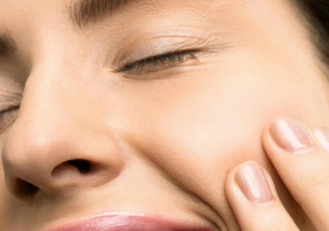Biophora Bioactive Gel clears pores and smooths uneven skin.