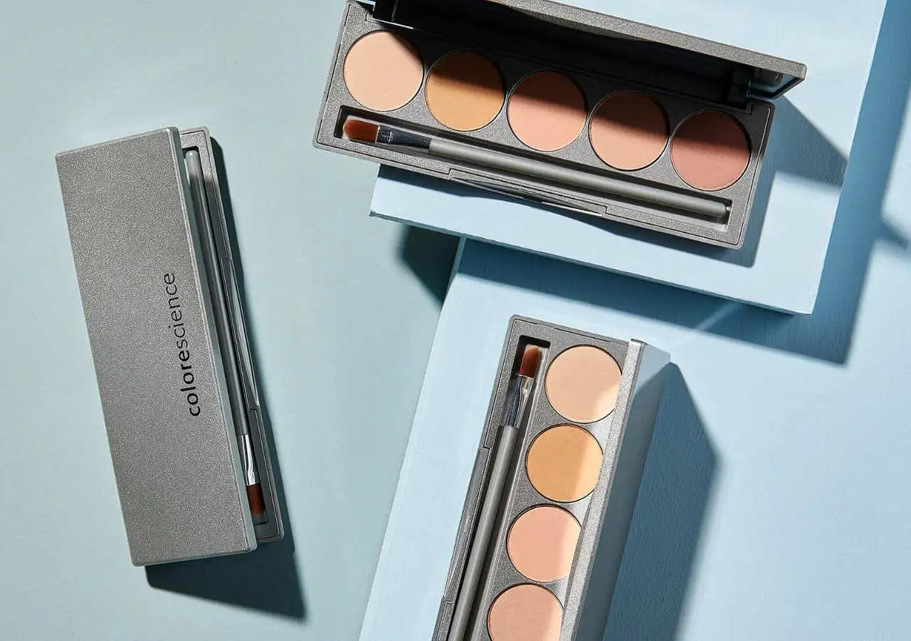 Colorescience Mineral Corrector Palette SPF 20 provides broad-spectrum sun protection and skin-perfecting coverage.