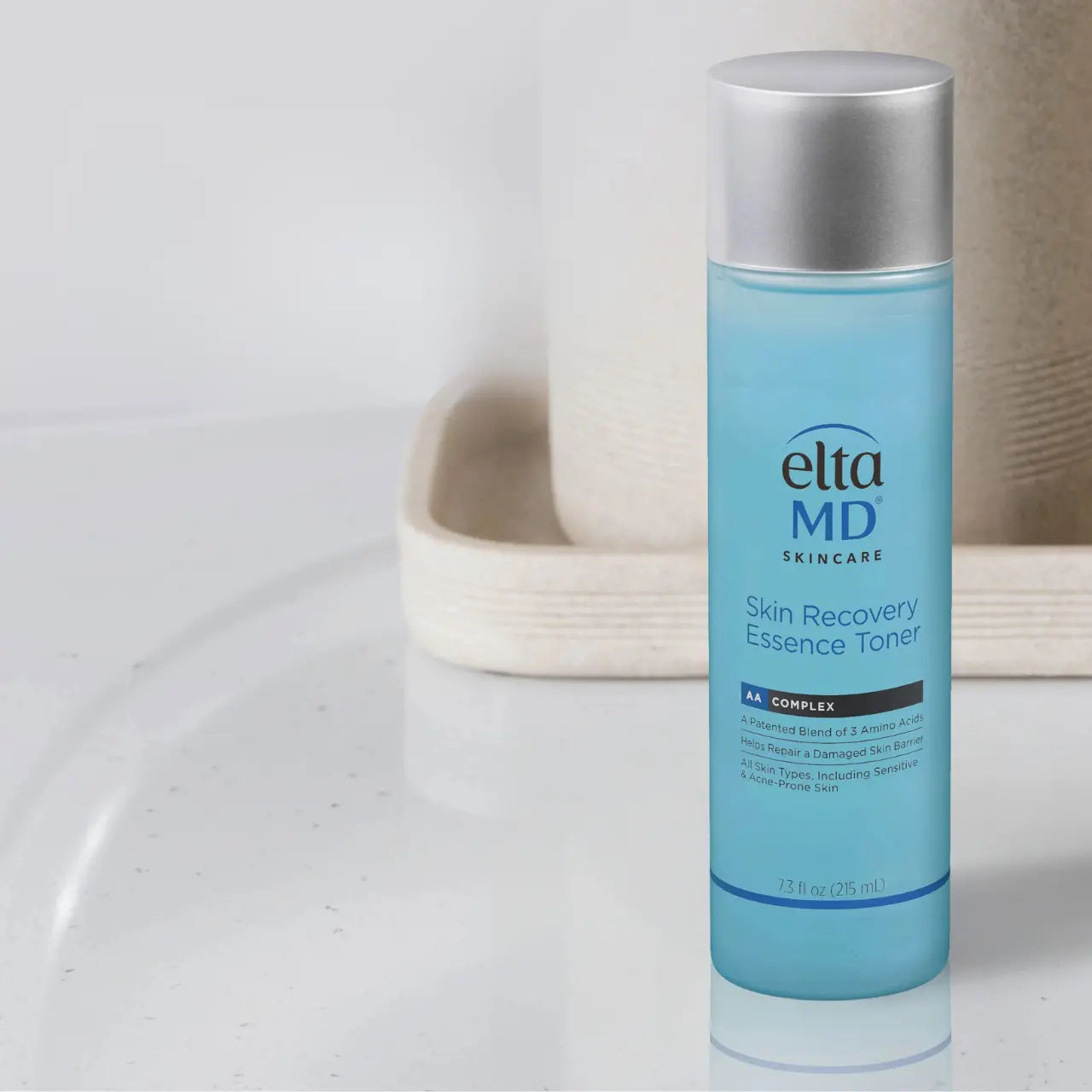 EltaMD Skin Recovery Essence Toner soothes and protects sensitive skin with Malachite Extract and antioxidant benefits.