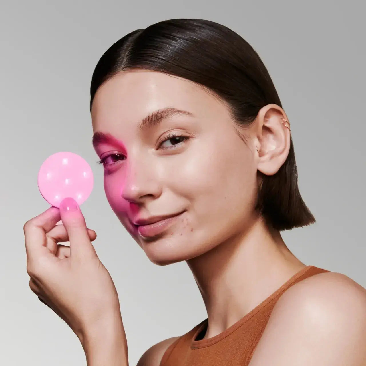 Omnilux Blemish Eraser clear acne fast with blue light therapy, targeting and eliminating acne-causing bacteria for smoother skin.