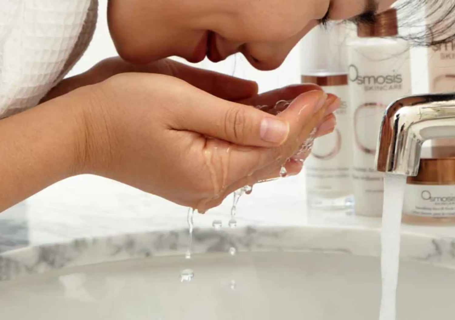 Osmosis Cleanse gentle formula removing impurities without drying the skin