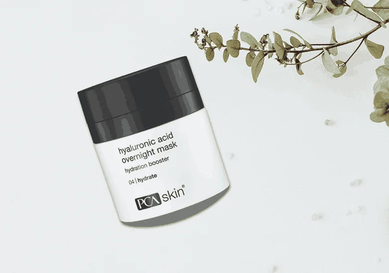 PCA Skin Hyaluronic Acid Mask strengthens the skin barrier with beta-glucan & panthenol, calming redness & irritation overnight